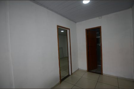 Casa para alugar com 70m², 2 quartos e sem vagaSala