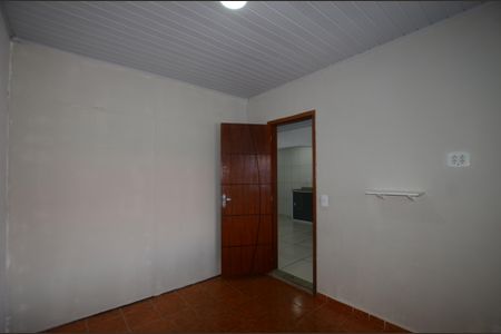 Casa para alugar com 70m², 2 quartos e sem vagaQuarto 1