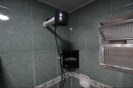 Casa para alugar com 70m², 2 quartos e sem vagaBanheiro