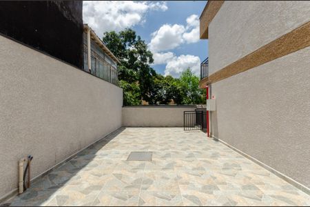 Apartamento à venda com 42m², 2 quartos e sem vaga Apartamento à venda com 42m², 2 quartos e sem vagaÁrea Comum