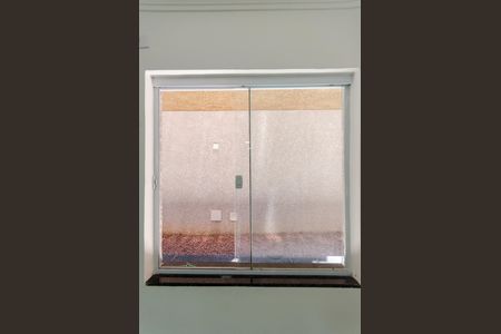 Apartamento à venda com 42m², 2 quartos e sem vaga Apartamento à venda com 42m², 2 quartos e sem vagaSala - Janela