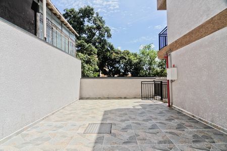 Apartamento à venda com 42m², 2 quartos e sem vaga Apartamento à venda com 42m², 2 quartos e sem vagaÁrea comum