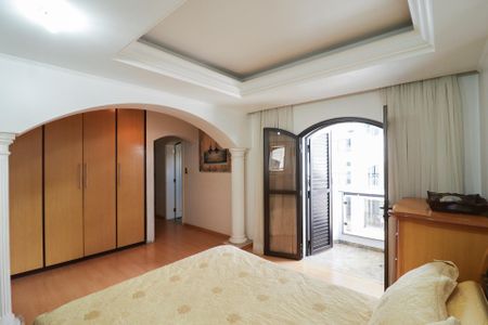 Apartamento à venda com 206m², 4 quartos e 4 vagasSuíte 2