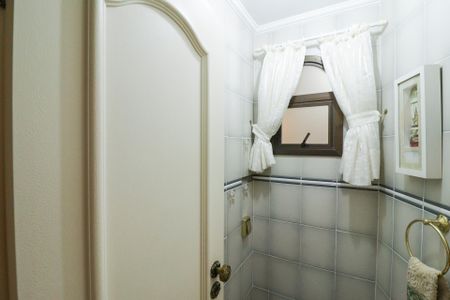 Apartamento à venda com 206m², 4 quartos e 4 vagasLavabo