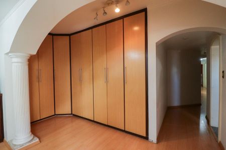 Apartamento à venda com 206m², 4 quartos e 4 vagasSuíte 2