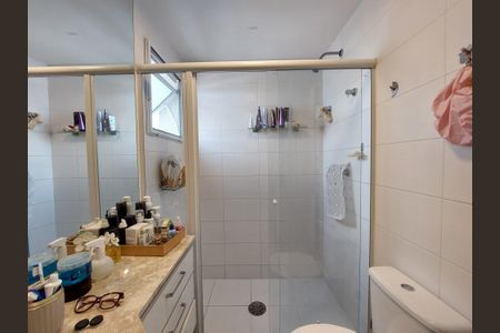 Apartamento para alugar com 135m², 3 quartos e 2 vagasBanheiro Suíte 1