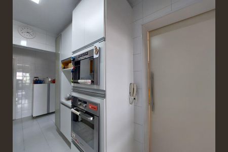 Apartamento para alugar com 135m², 3 quartos e 2 vagasCozinha