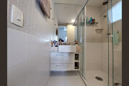 Apartamento para alugar com 135m², 3 quartos e 2 vagasBanheiro Suíte 3