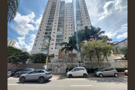 Apartamento para alugar com 135m², 3 quartos e 2 vagasFachada