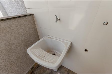 Apartamento à venda com 42m², 2 quartos e sem vaga Apartamento à venda com 42m², 2 quartos e sem vagaÁrea de Serviço