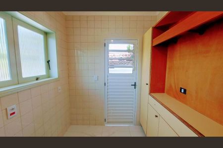 Casa à venda com 300m², 4 quartos e 5 vagas Casa à venda com 300m², 4 quartos e 5 vagasFoto 43