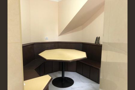 Casa à venda com 300m², 4 quartos e 5 vagas Casa à venda com 300m², 4 quartos e 5 vagasFoto 36