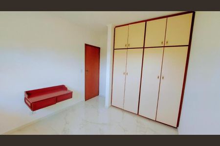 Casa à venda com 300m², 4 quartos e 5 vagas Casa à venda com 300m², 4 quartos e 5 vagasFoto 54