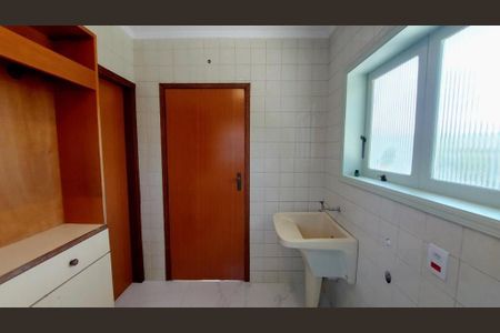 Casa à venda com 300m², 4 quartos e 5 vagas Casa à venda com 300m², 4 quartos e 5 vagasFoto 07