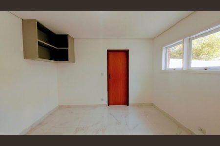 Casa à venda com 300m², 4 quartos e 5 vagas Casa à venda com 300m², 4 quartos e 5 vagasFoto 44