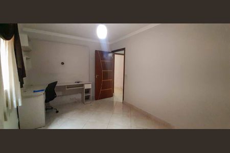 Casa à venda com 130m², 3 quartos e 2 vagasQuarto 2