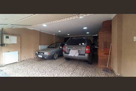 Casa à venda com 130m², 3 quartos e 2 vagasGaragem