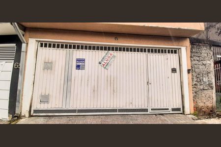 Casa à venda com 130m², 3 quartos e 2 vagasFachada