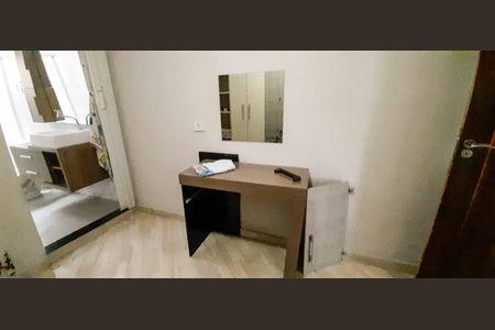 Casa à venda com 130m², 3 quartos e 2 vagasCloset da suíte