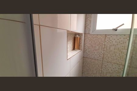 Casa à venda com 130m², 3 quartos e 2 vagasBanheiro da Suíte