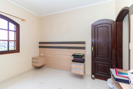 Casa à venda com 252m², 3 quartos e 2 vagasQuarto 2