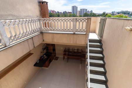 Casa à venda com 252m², 3 quartos e 2 vagasVista da Área de Serviço