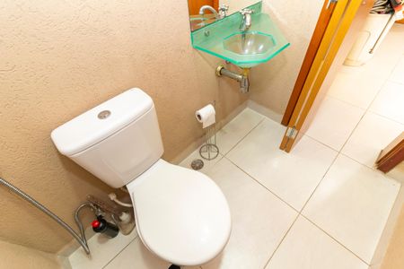 Casa à venda com 252m², 3 quartos e 2 vagasBanheiro do Salão de Festas