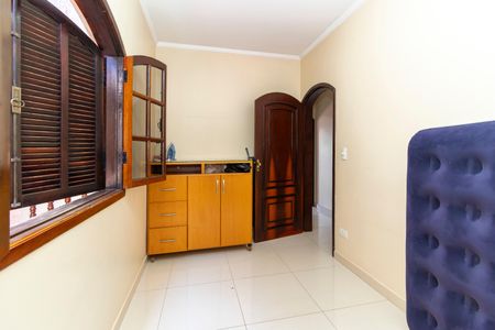 Casa à venda com 252m², 3 quartos e 2 vagasQuarto 3