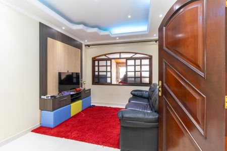 Casa à venda com 252m², 3 quartos e 2 vagasSala