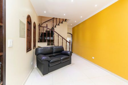 Casa à venda com 252m², 3 quartos e 2 vagasSala