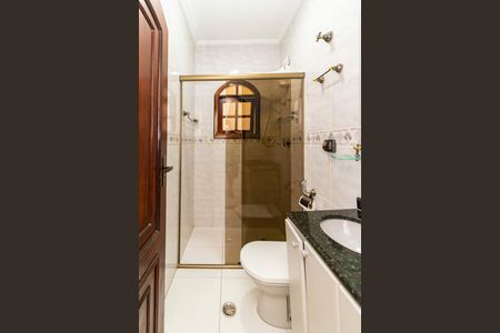 Casa à venda com 252m², 3 quartos e 2 vagasBanheiro Social