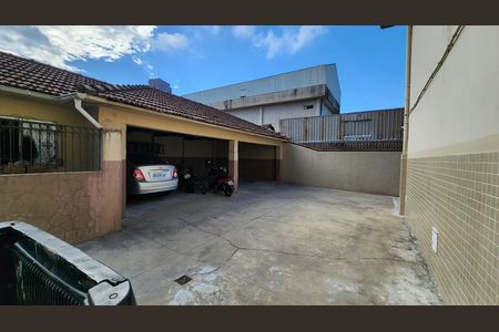 Apartamento para alugar com 75m², 1 quarto e 1 vaga Apartamento para alugar com 75m², 1 quarto e 1 vagaGaragem