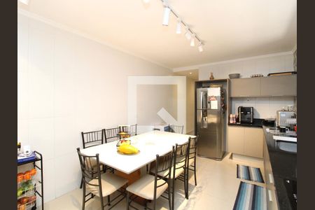 Casa à venda com 141m², 3 quartos e 2 vagasCozinha