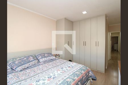 Casa à venda com 141m², 3 quartos e 2 vagasSuíte