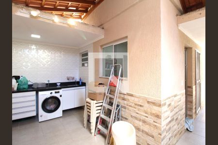 Casa à venda com 141m², 3 quartos e 2 vagasÁrea de Serviço