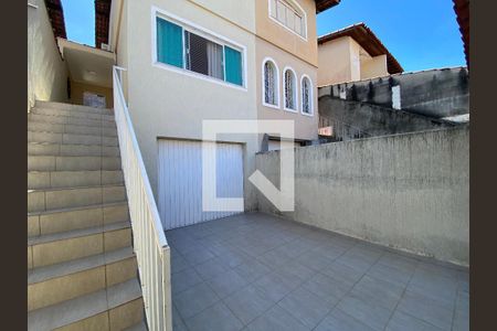Casa à venda com 141m², 3 quartos e 2 vagasGaragem