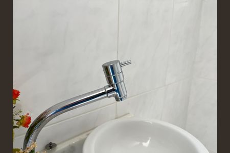 Casa à venda com 230m², 4 quartos e 4 vagas Casa à venda com 230m², 4 quartos e 4 vagasLavabo