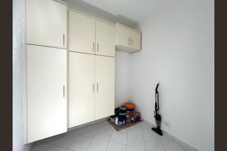 Casa à venda com 230m², 4 quartos e 4 vagas Casa à venda com 230m², 4 quartos e 4 vagasQuarto de Serviço