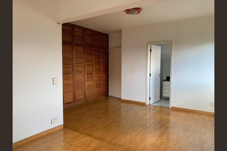 Apartamento à venda com 333m², 4 quartos e 4 vagasFoto 17