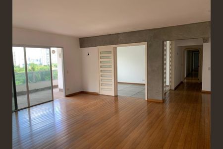 Apartamento à venda com 333m², 4 quartos e 4 vagasFoto 01
