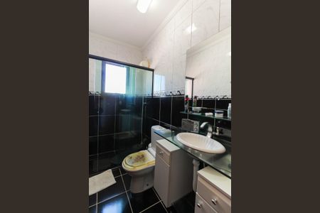 Casa à venda com 308m², 4 quartos e 4 vagas Casa à venda com 308m², 4 quartos e 4 vagasBanheiro Suíte 4