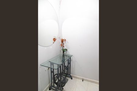 Casa à venda com 162m², 4 quartos e 2 vagasLavabo