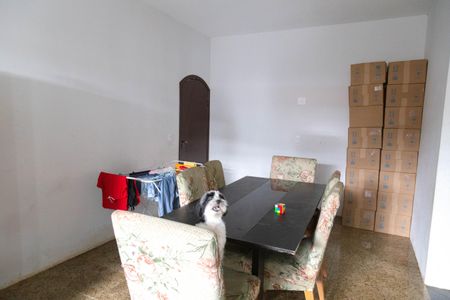 Casa à venda com 162m², 4 quartos e 2 vagasCopa