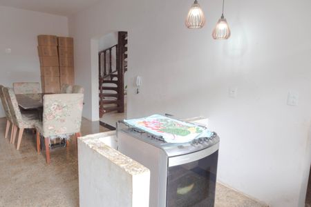 Casa à venda com 162m², 4 quartos e 2 vagasCozinha