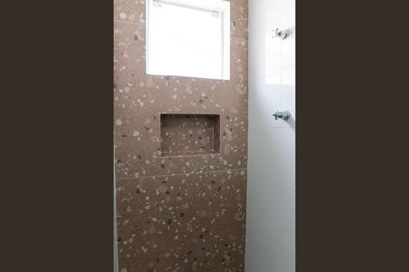 Casa para alugar com 81m², 2 quartos e 1 vaga Casa para alugar com 81m², 2 quartos e 1 vagaBanheiro da Suíte