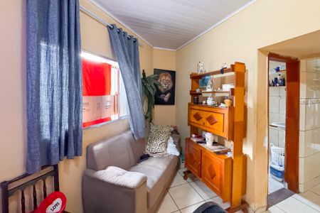 Casa à venda com 90m², 2 quartos e sem vagaSala