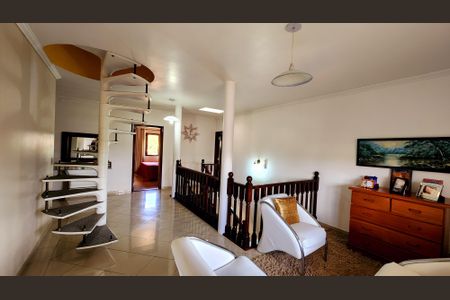 Casa de condomínio à venda com 540m², 6 quartos e 6 vagas Casa de condomínio à venda com 540m², 6 quartos e 6 vagasSala de Estar