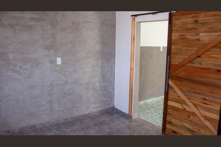Casa para alugar com 40m², 1 quarto e sem vagaQuarto