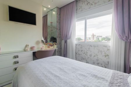 Casa à venda com 290m², 3 quartos e 4 vagasSuite 2