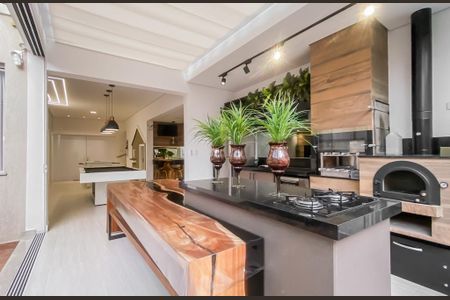 Casa à venda com 290m², 3 quartos e 4 vagasÁrea comum - Churrasqueira